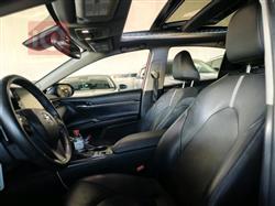 تۆیۆتا کامری